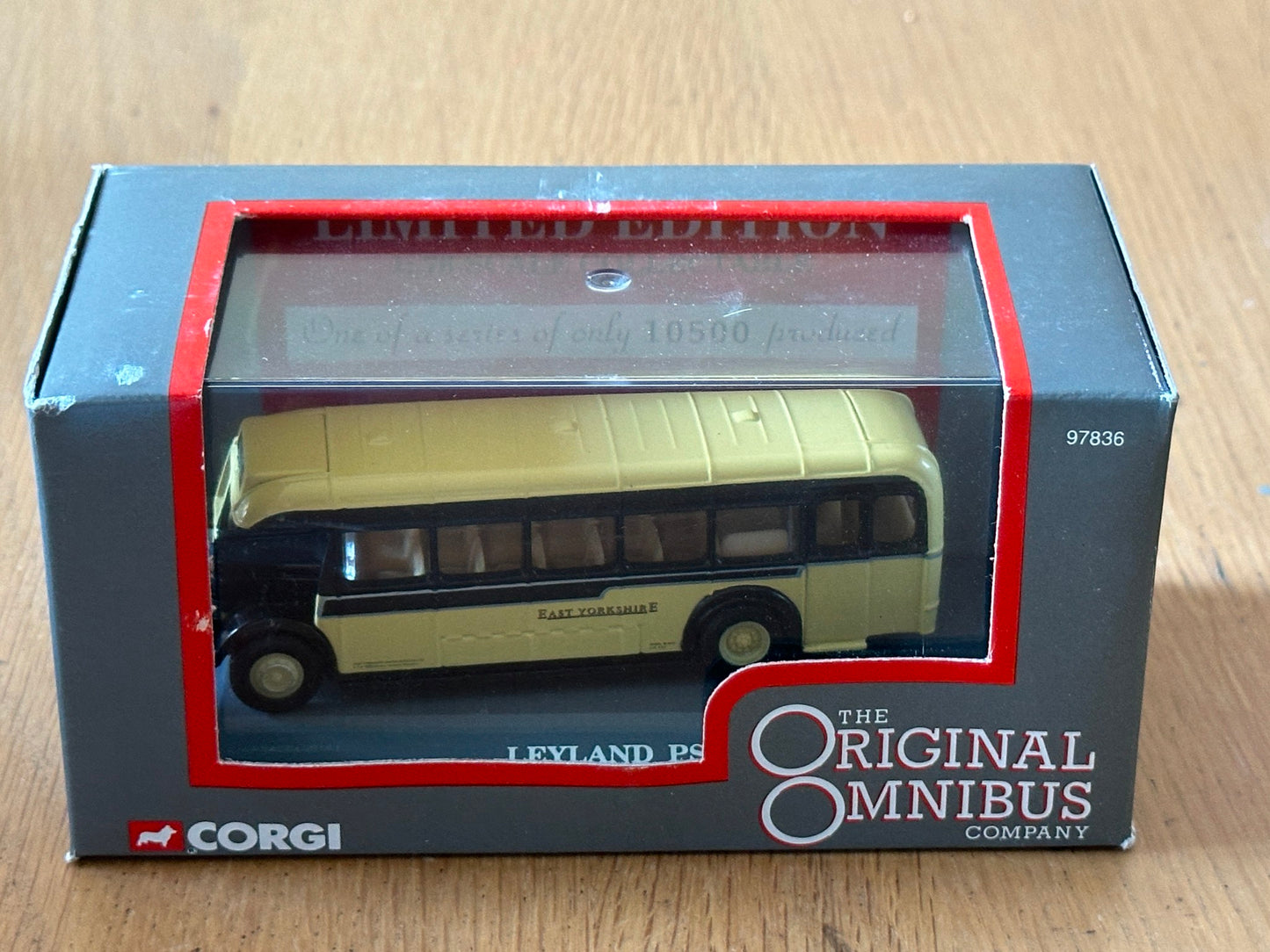 Corgi Original Omnibus 97836 - Leyland PS1 - East Yorkshire Motor Services
