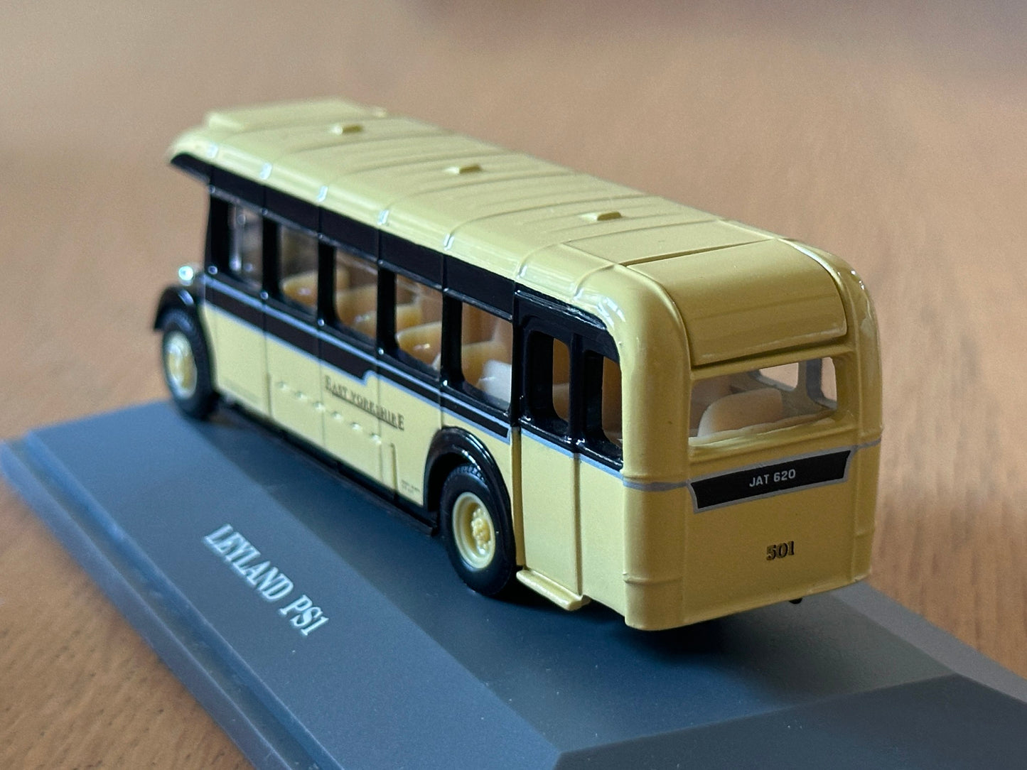 Corgi Original Omnibus 97836 - Leyland PS1 - East Yorkshire Motor Services