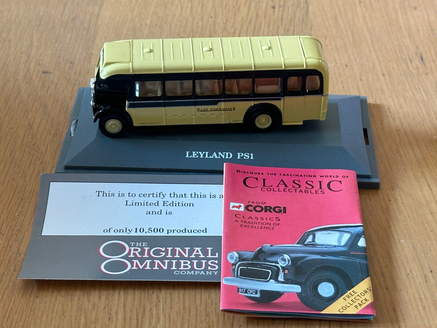 Corgi Original Omnibus 97836 - Leyland PS1 - East Yorkshire Motor Services