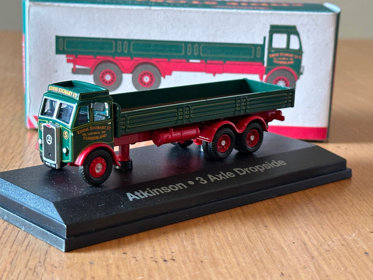 Atlas Editions OO Gauge Eddie Stobart - Atkinson 3 Axle Dropside