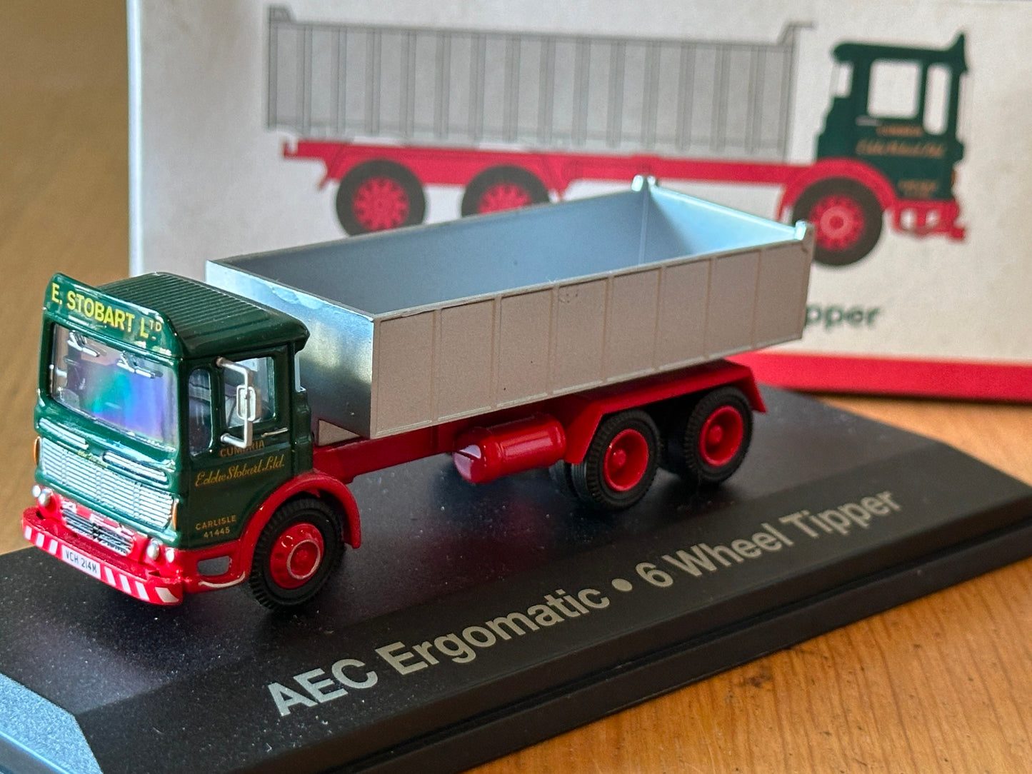 Atlas Editions OO Gauge Eddie Stobart - AEC Ergomatic 6 Wheel Tipper