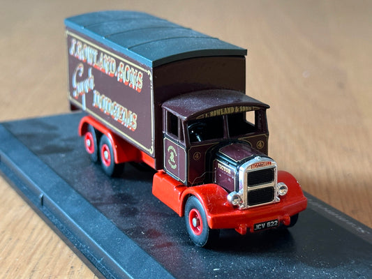 Atlas Editions OO Gauge - Scammell 6 Wheeler - J Rowland Dodgems