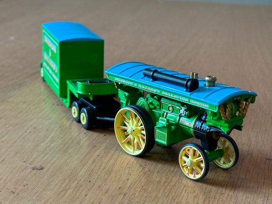 Atlas Editions OO Gauge - Burrell Showman & Load - Emerson & Hazard Gallopers