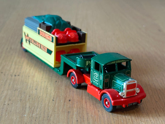 Atlas Editions OO Gauge -  Scammell Contractor - Pat Collins Fair - Dodgems
