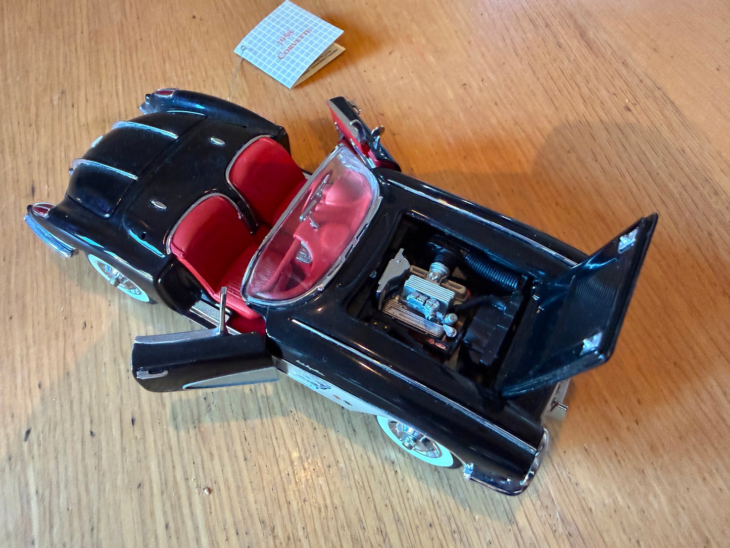 Franklin Mint 1/24 1958 Corvette - No box or accessories