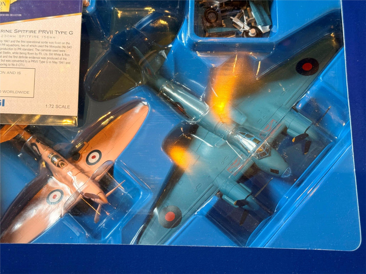 Corgi AA99110 - 1:72 Scale DH Mosquito PR MkIV & Supermarine Spitfire PRVII