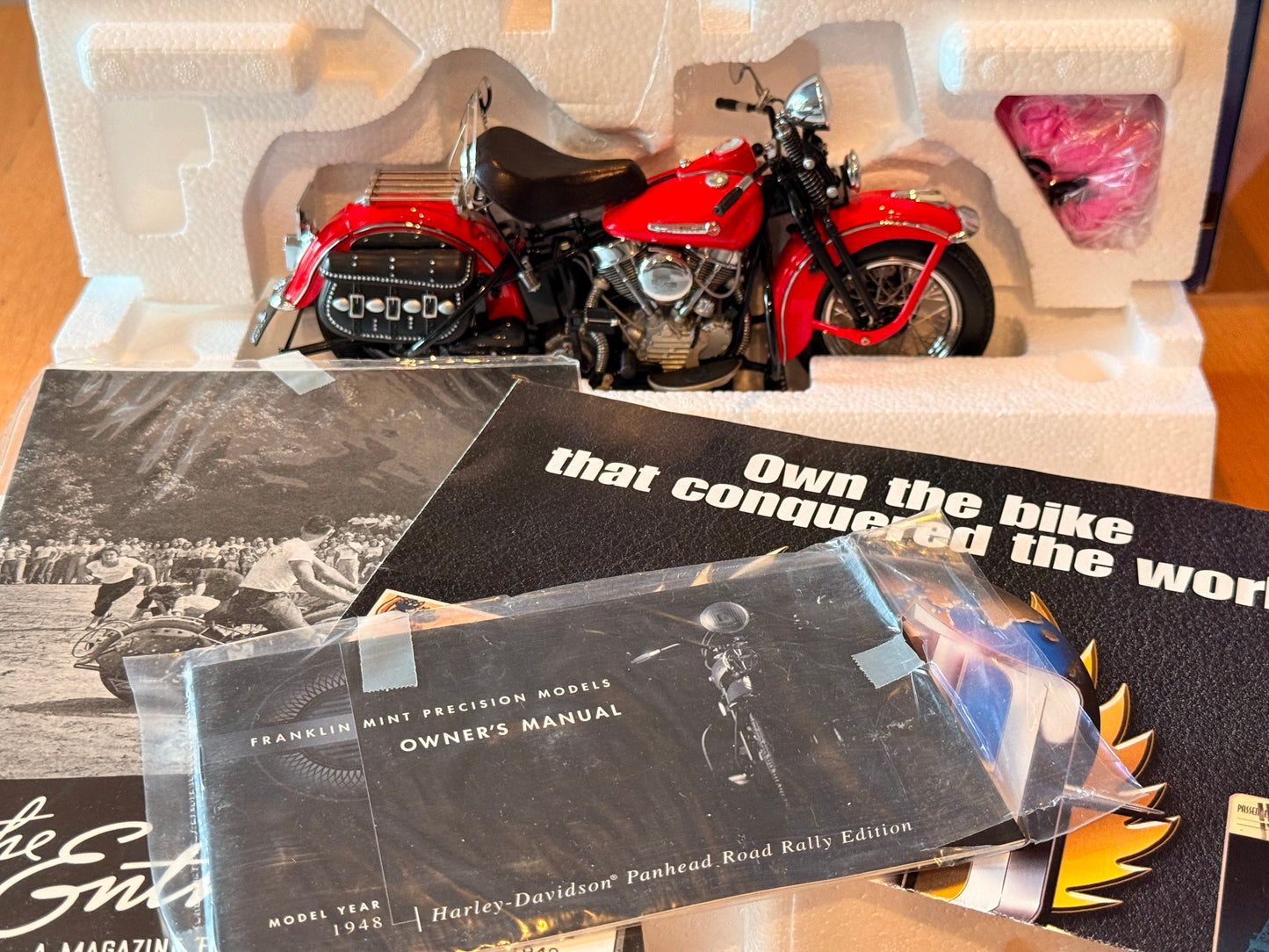 Franklin Mint 1:10 Scale - Harley Davidson Panhead Road Rally Edition