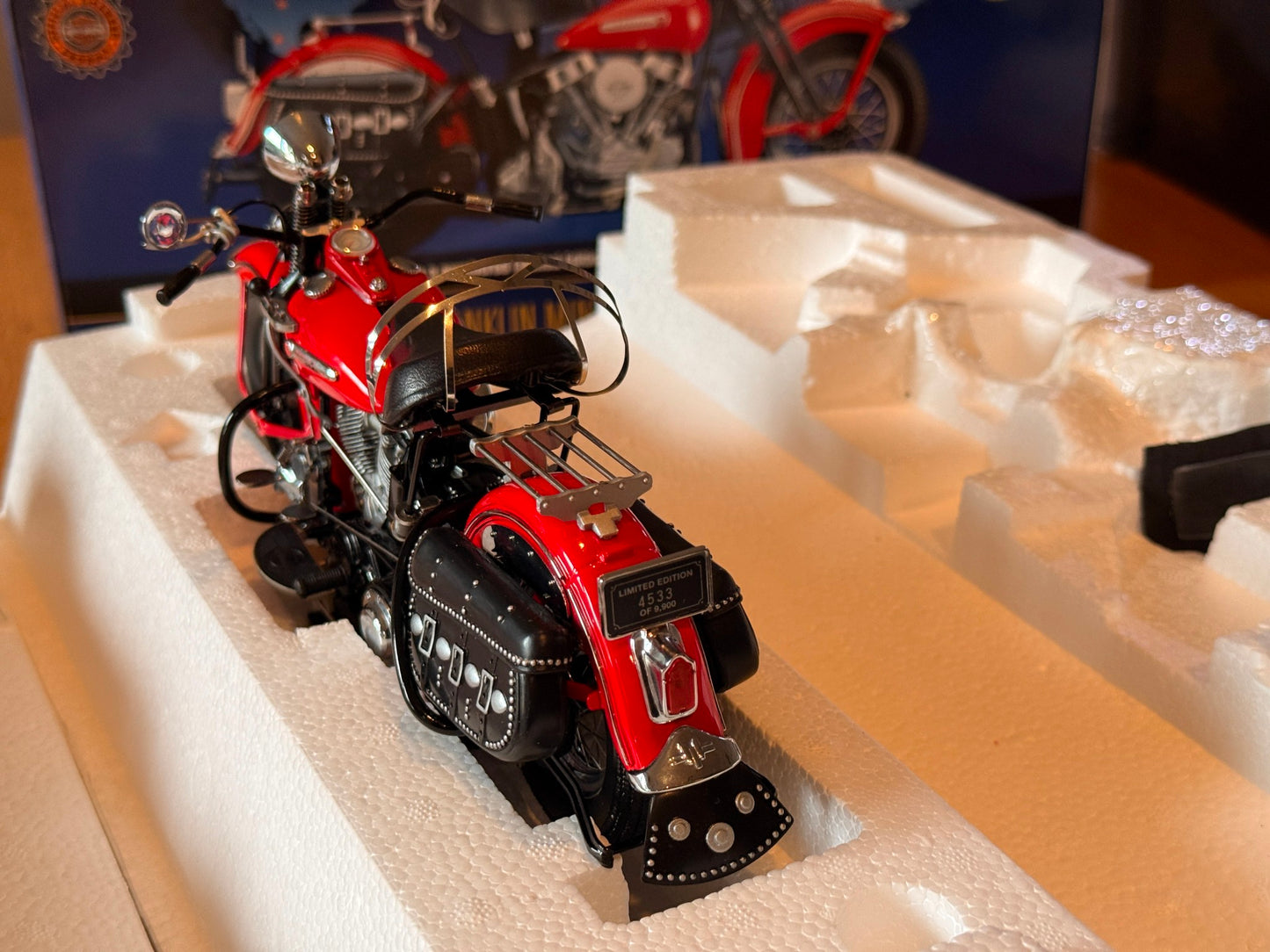 Franklin Mint 1:10 Scale - Harley Davidson Panhead Road Rally Edition