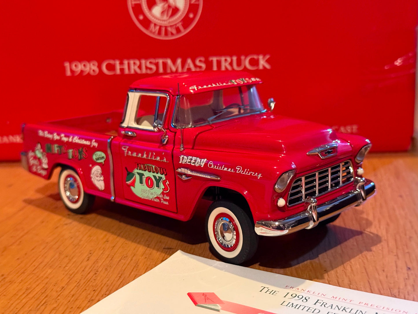 Franklin Mint 1998 Christmas Truck