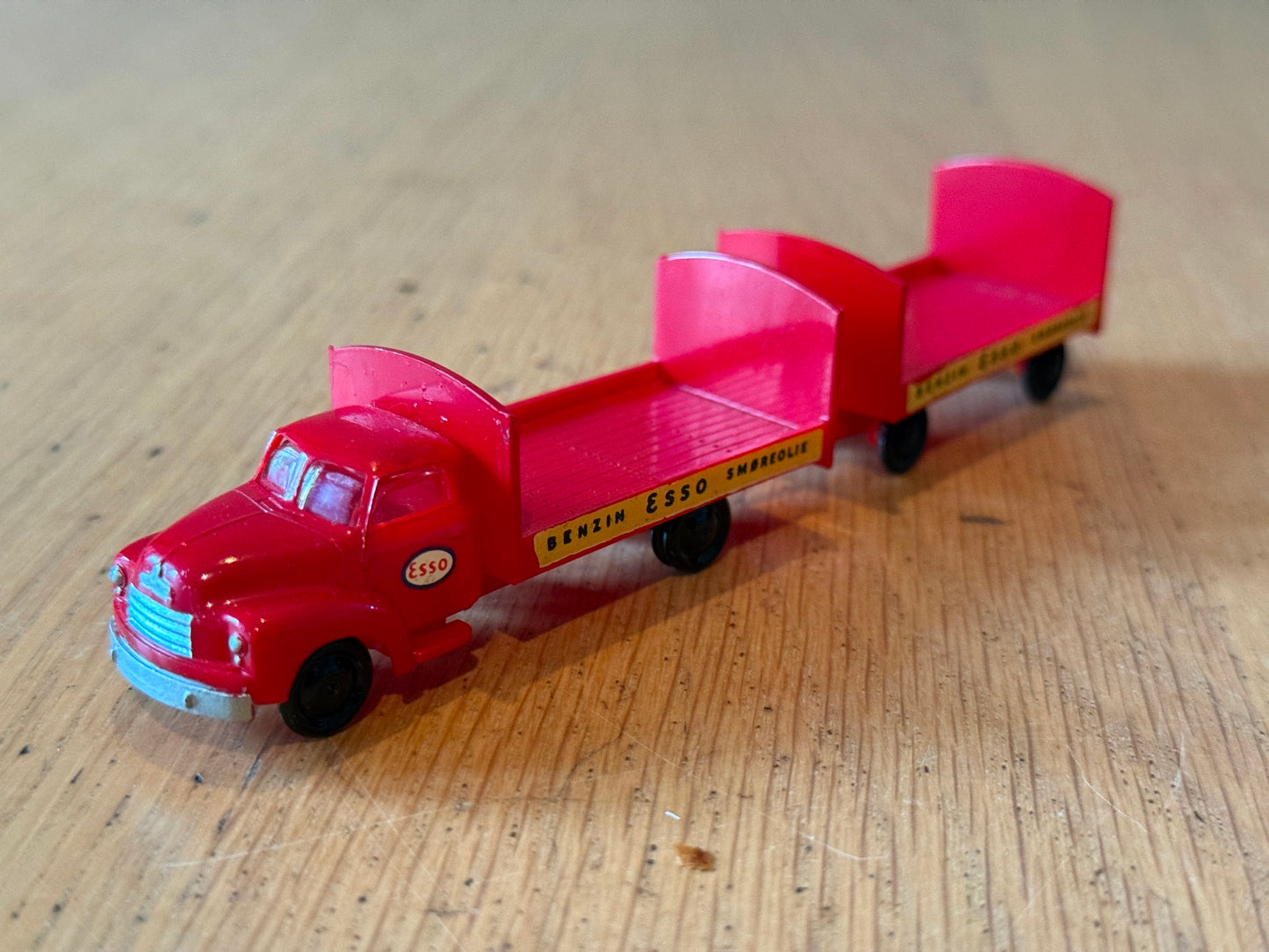 Vintage 1:87 Lego Denmark Bedford Esso Tanker Truck and Trailer