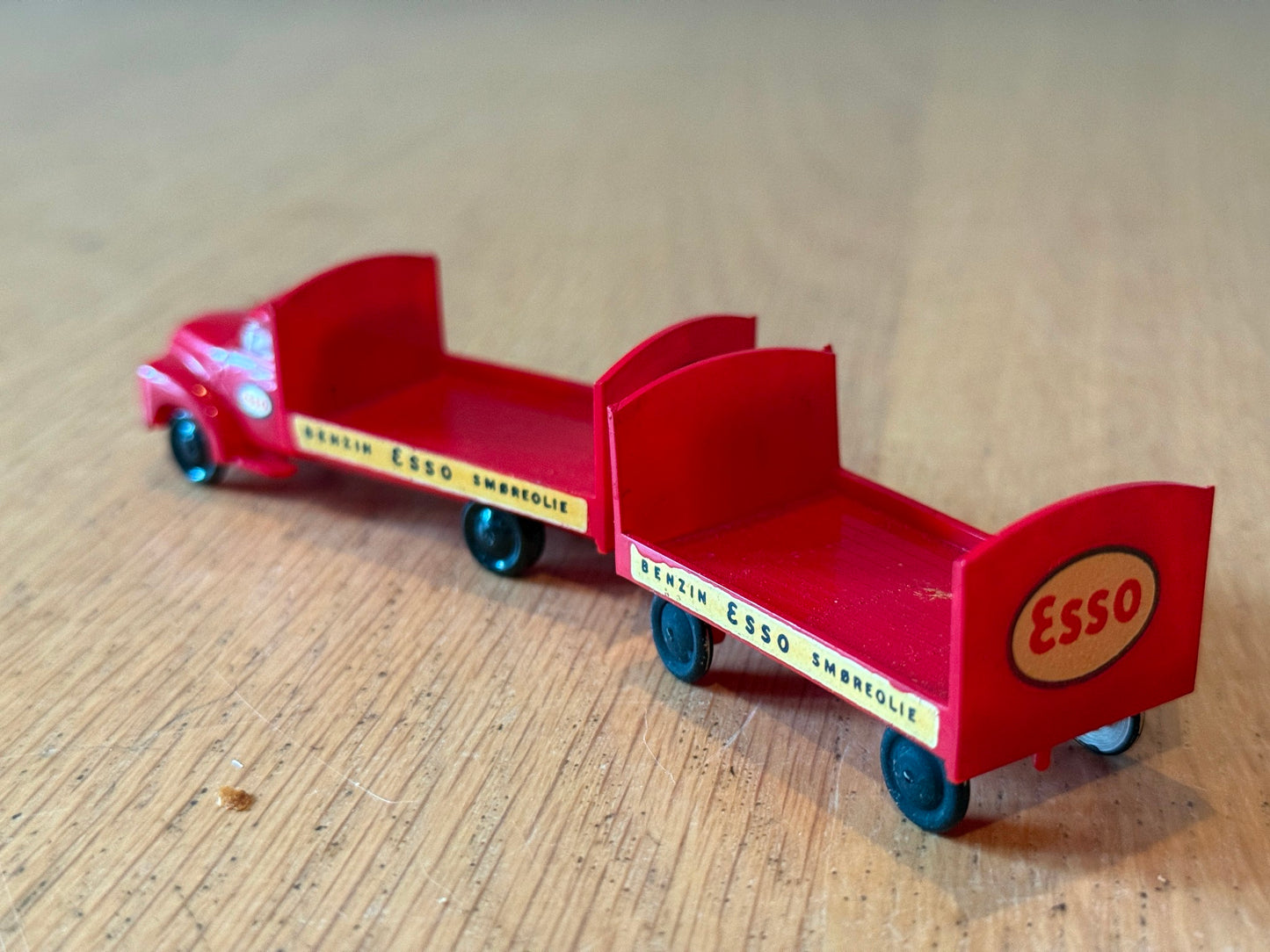 Vintage 1:87 Lego Denmark Bedford Esso Tanker Truck and Trailer