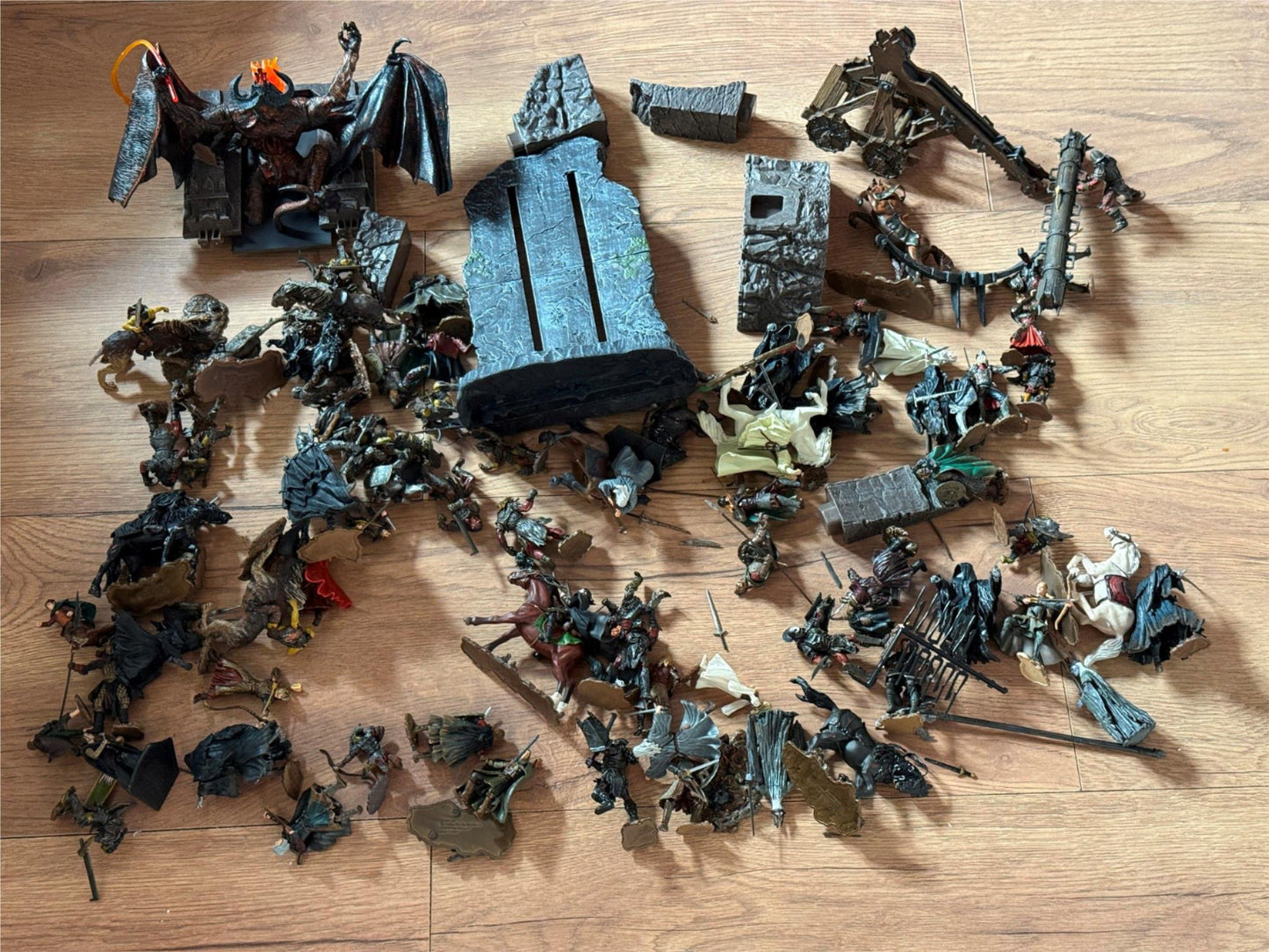 Auction - Lord of The Rings Playset - mixed lot