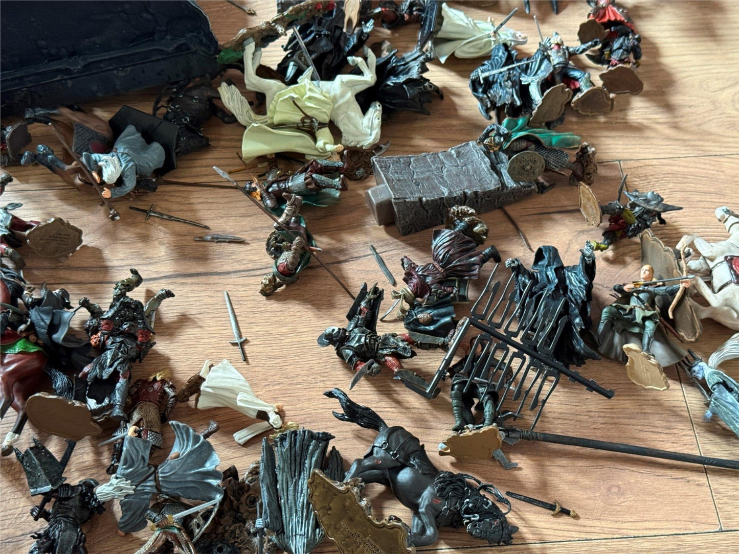 Auction - Lord of The Rings Playset - mixed lot
