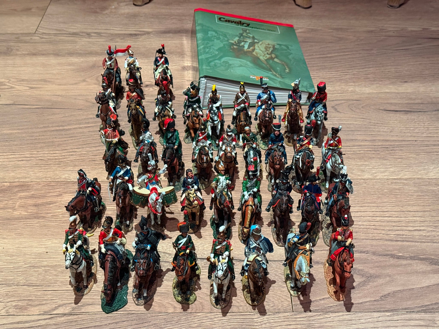 Auction - Large lot of 38 Del Prado Cavalry Figures & Magazines