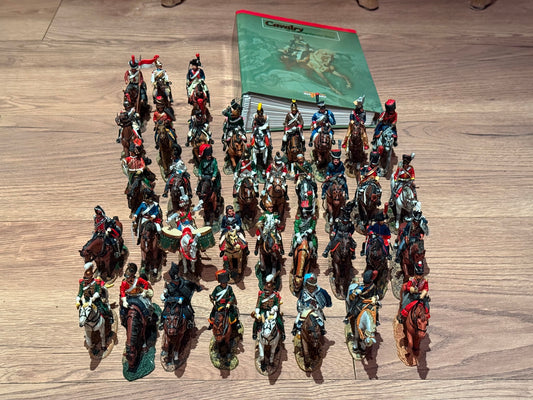 Auction - Large lot of 38 Del Prado Cavalry Figures & Magazines