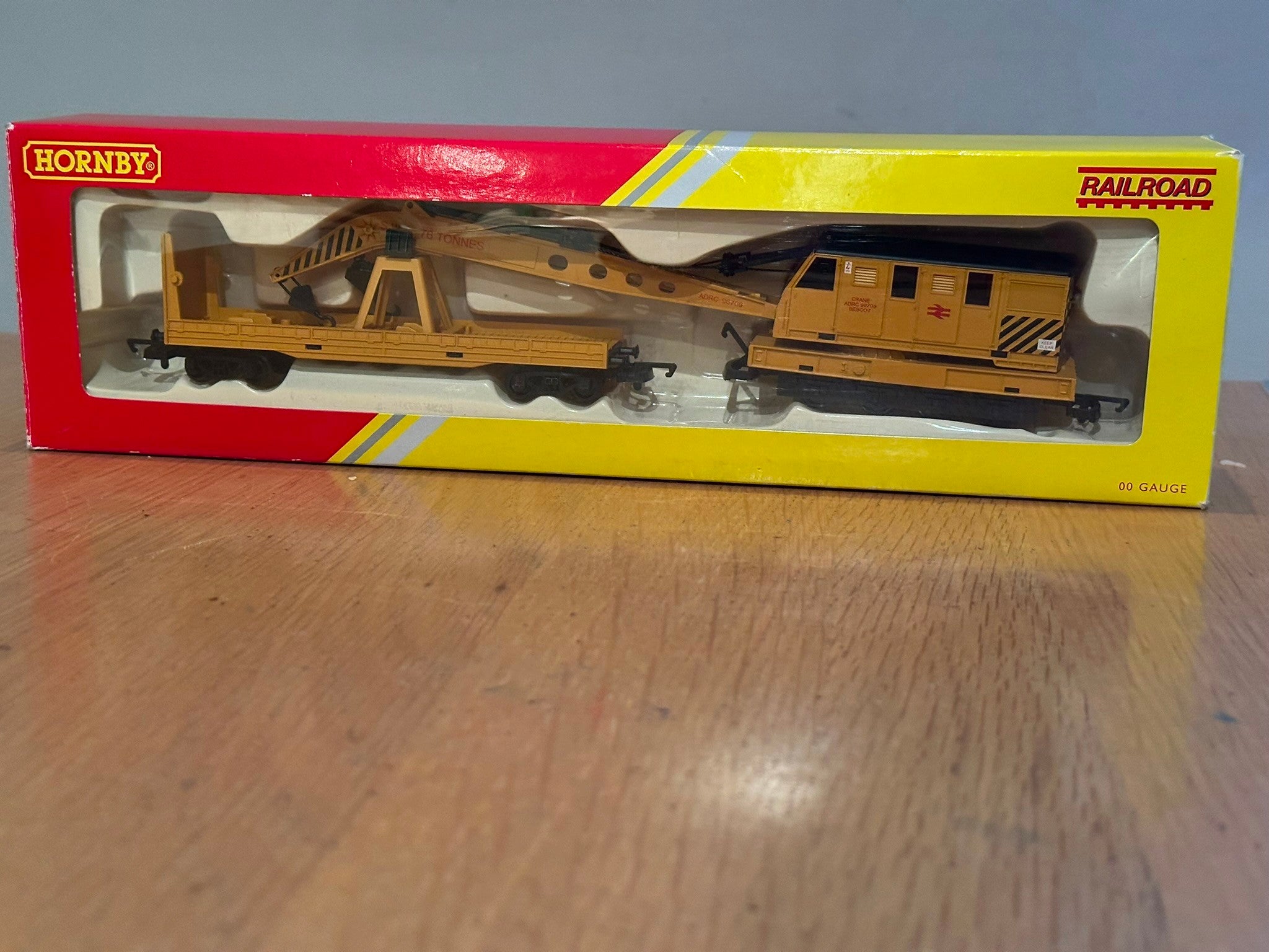 Hornby OO Gauge R6369 Breakdown Crane - Missing winding keys. Boxed ...