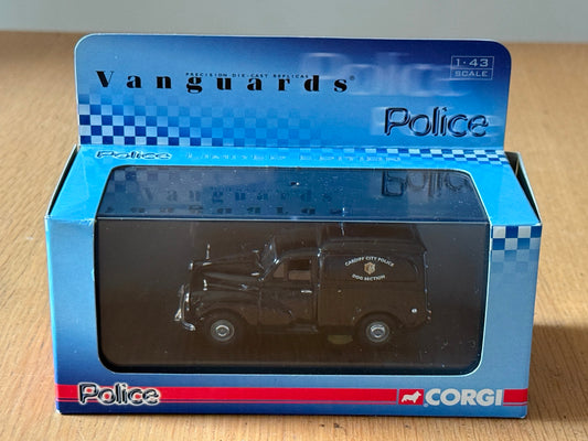 Lledo Vanguards 1:43 VA01124 Morris Minor Van - Cardiff City Police Dog Section