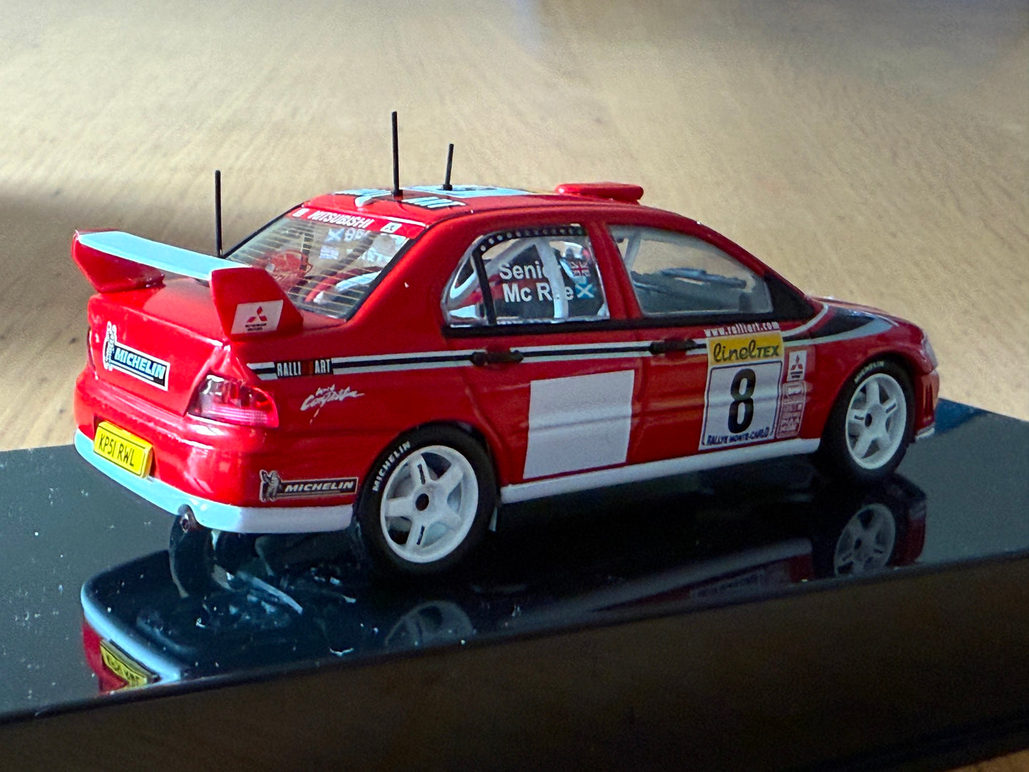 AUTOart Diecast - 1:43 Mitsubishi Evo VII WRC N 8 2002 McRae/Senior