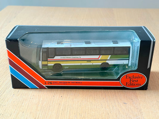 EFE 26701 - 1:76 Plaxton Paramount 3500 (Closed Back) - United Welsh Coaches