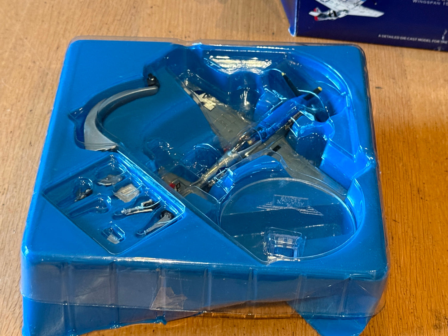 Corgi Aviation Archive 32205 - P51-D Mustang Christmas Day 1944