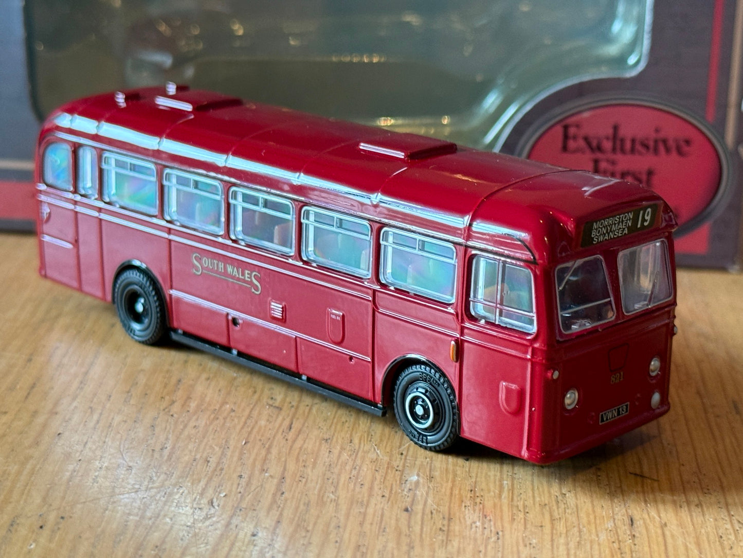 EFE 24325- 1:76 BET Style Weymann Single Deck Leyland Olympian Bus - South Wales