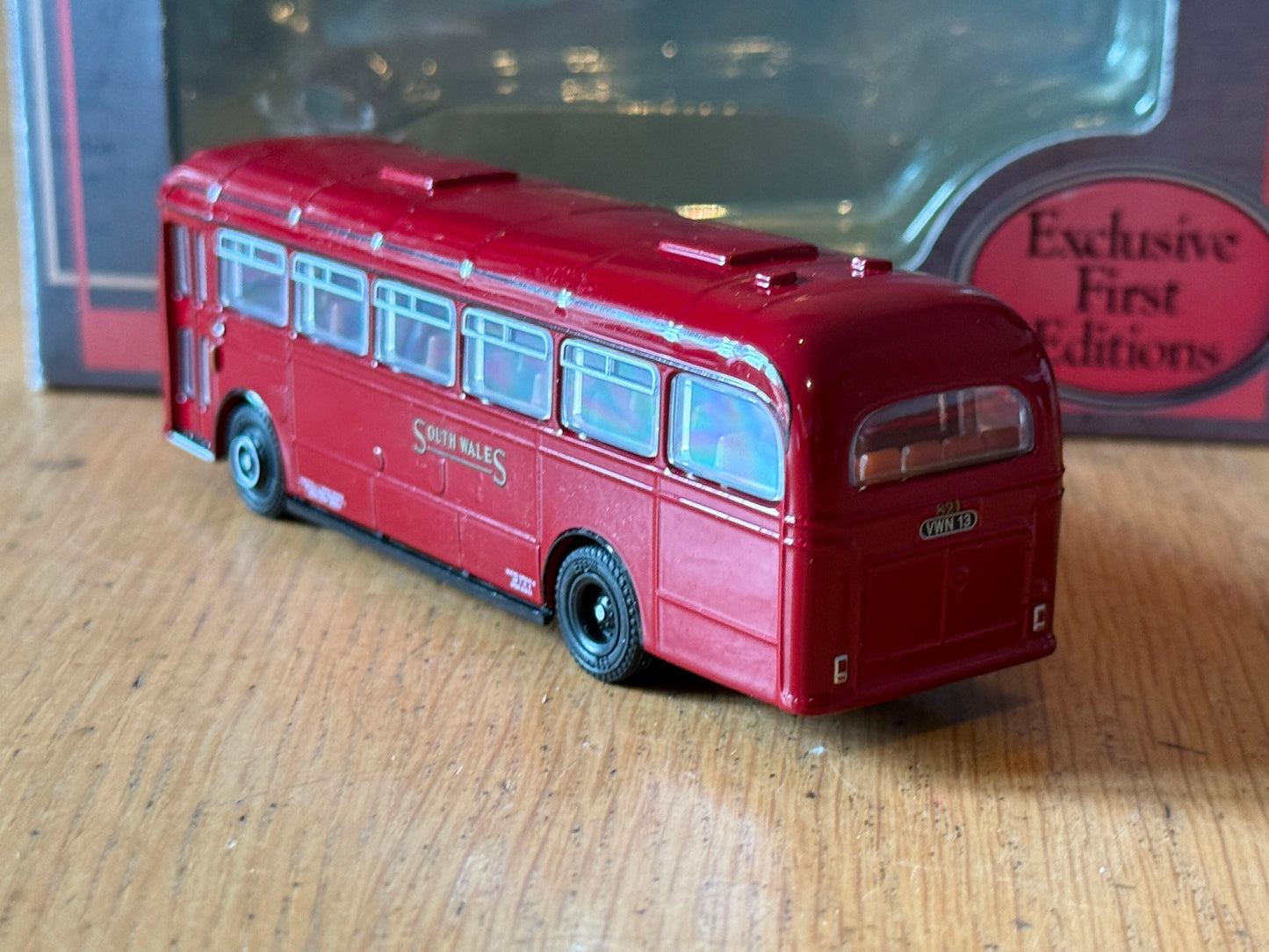EFE 24325- 1:76 BET Style Weymann Single Deck Leyland Olympian Bus - South Wales