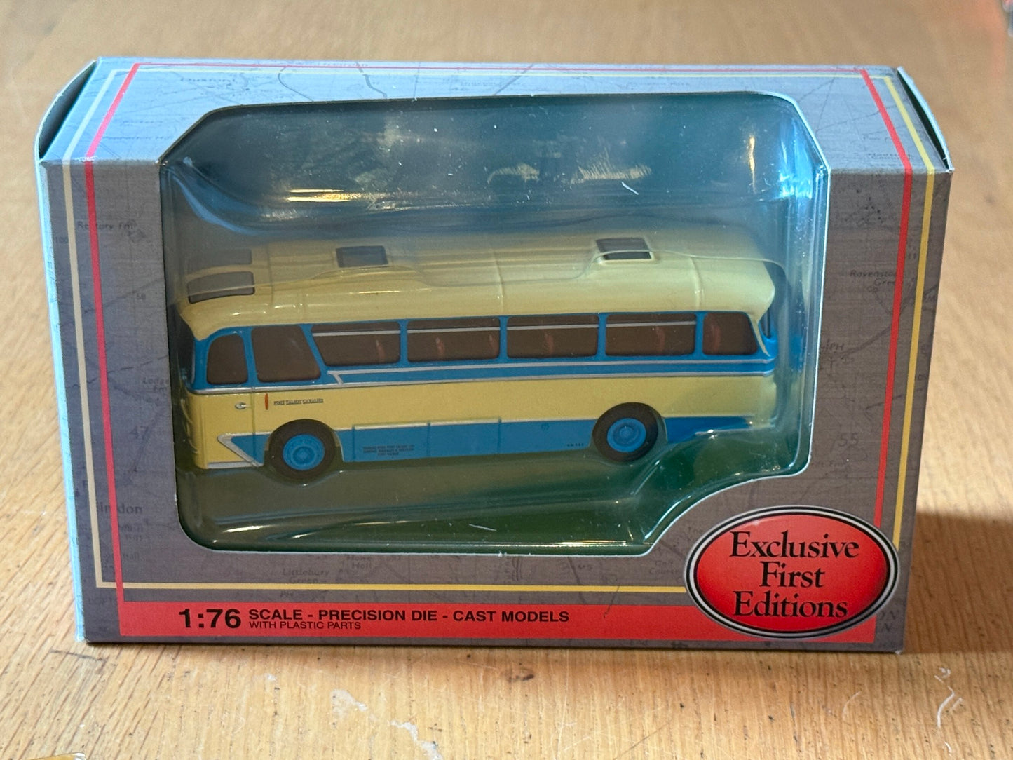 EFE 12117 - 1:76 Harrington Cavalier - Thomas Bros