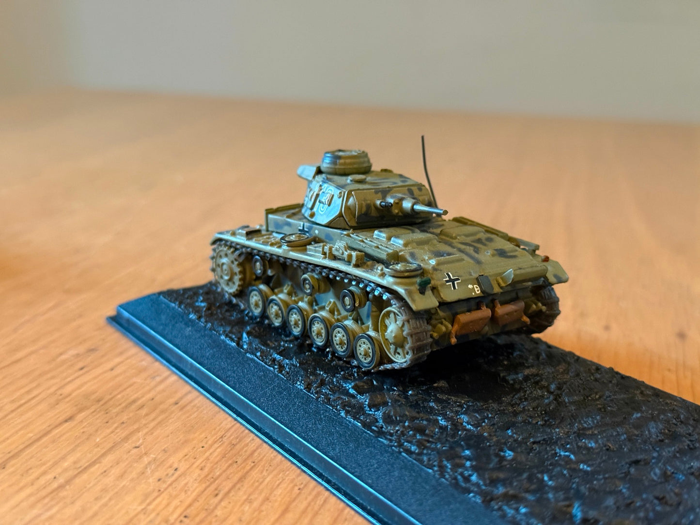 DeAgostini Combat Tanks Collection #3 M4A3 Sherman 756th France 1945 - No Box