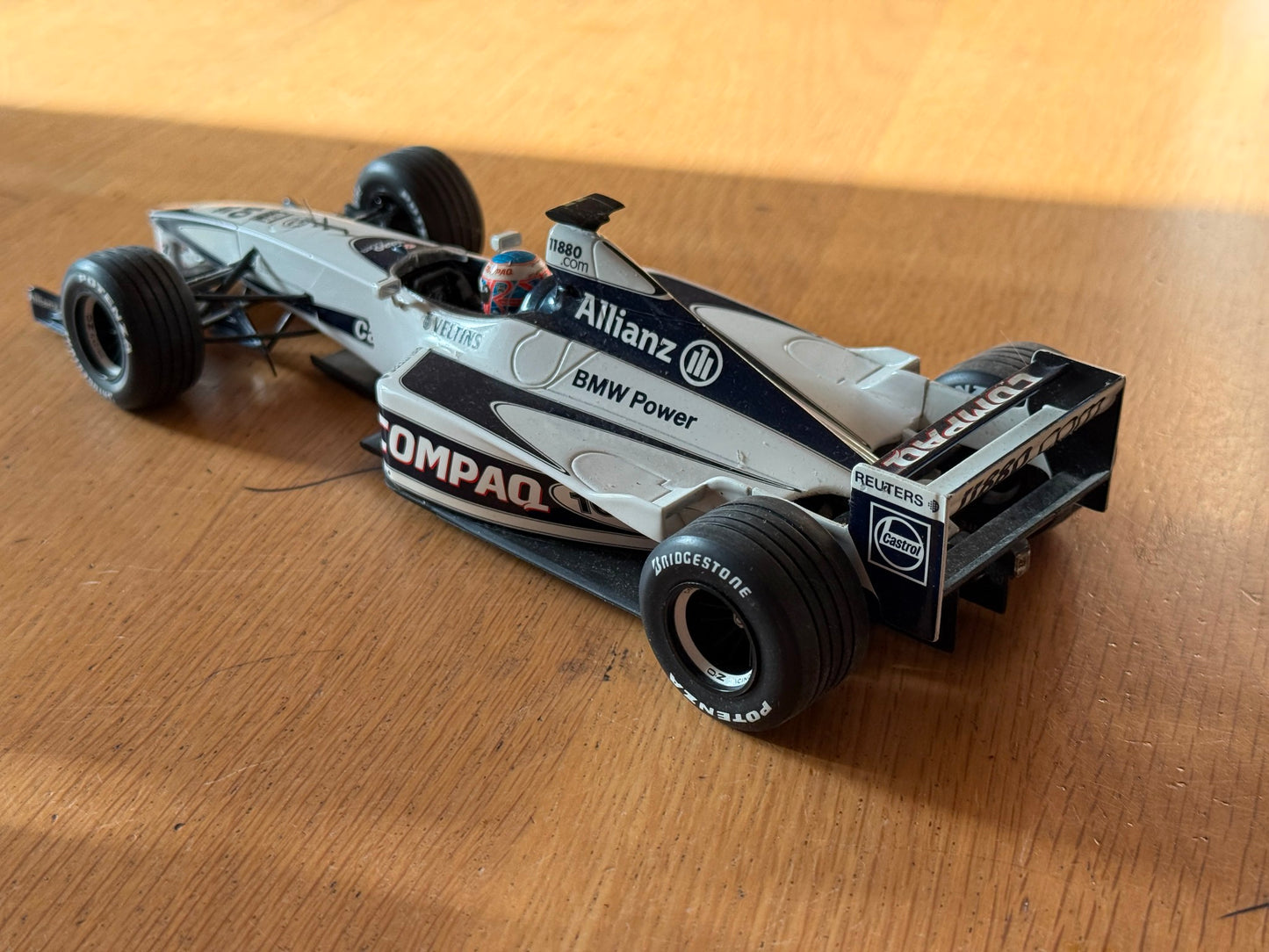 Minichamps 1:18 - Williams BMW FW22 Compaq / Allianz - Jenson Button