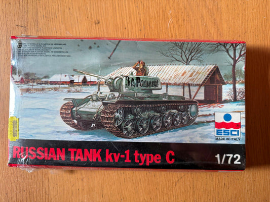 New ESCI Russian Tank Kv-1 Type C - 1:72 Plastic Model Kit (never opened)
