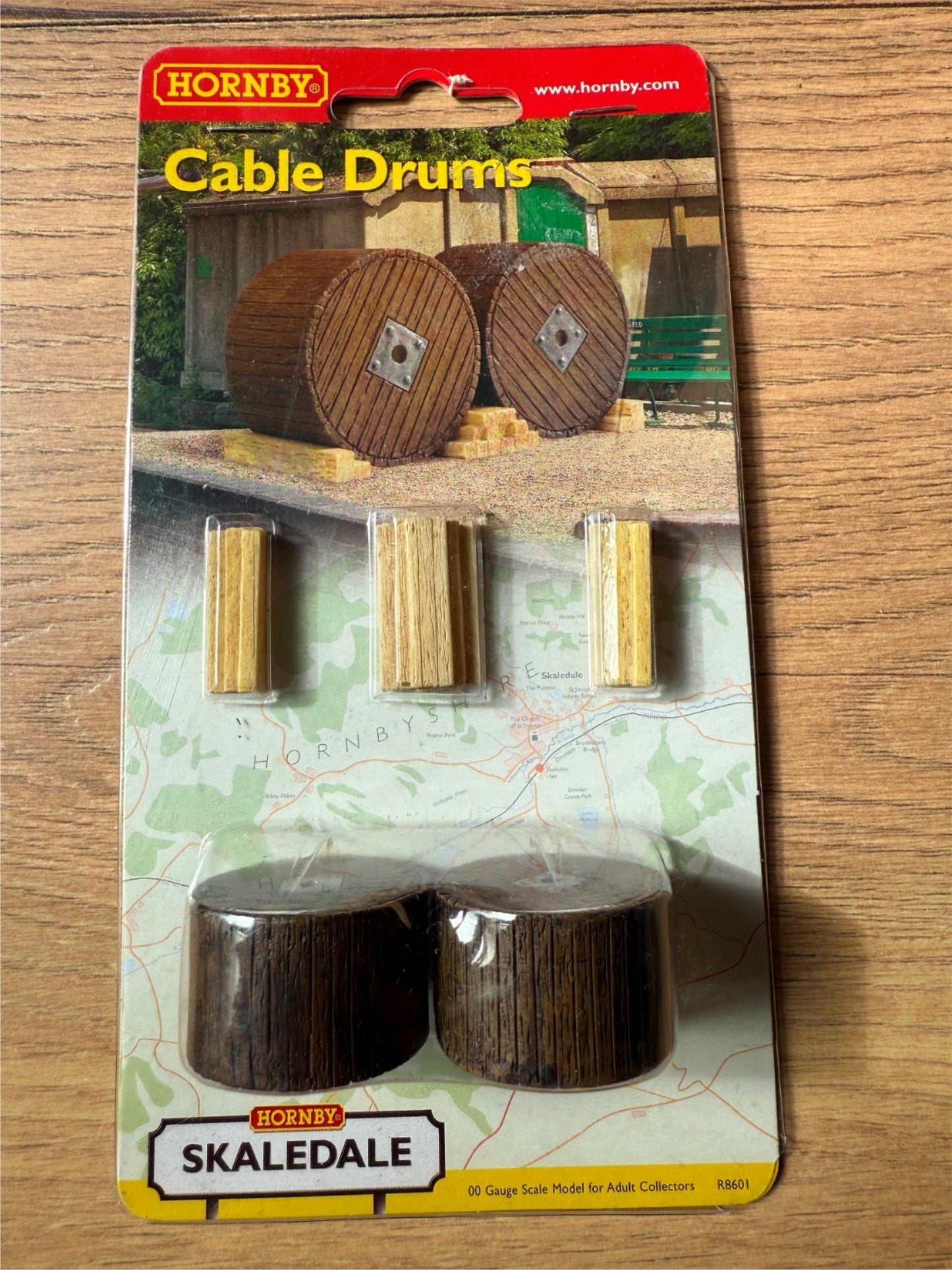 Hornby Skaledale OO Gauge - Cable Drums BNIB
