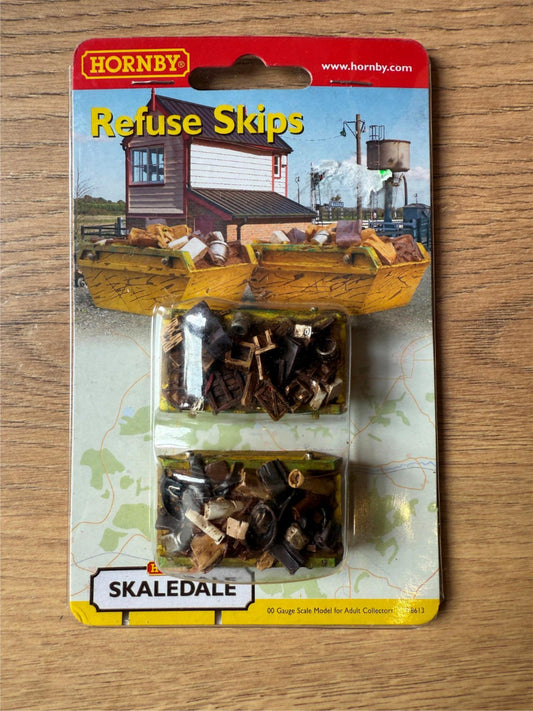 Hornby Skaledale OO Gauge - Refuse Skips BNIB