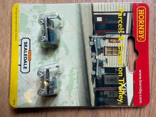 Hornby Skaledale OO Gauge - Luggage Trolley BNIB