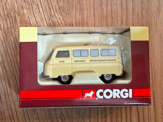 Lledo Trackside OO Gauge 1:76 Austin J2 Ambulance British Railways Swindon BNIB