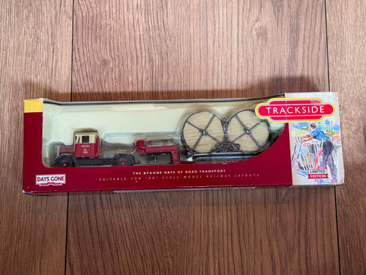 Trackside OO Gauge 1:76 DG112005 Scammell Tractor, Low Loader, Cable Reels  BNIB