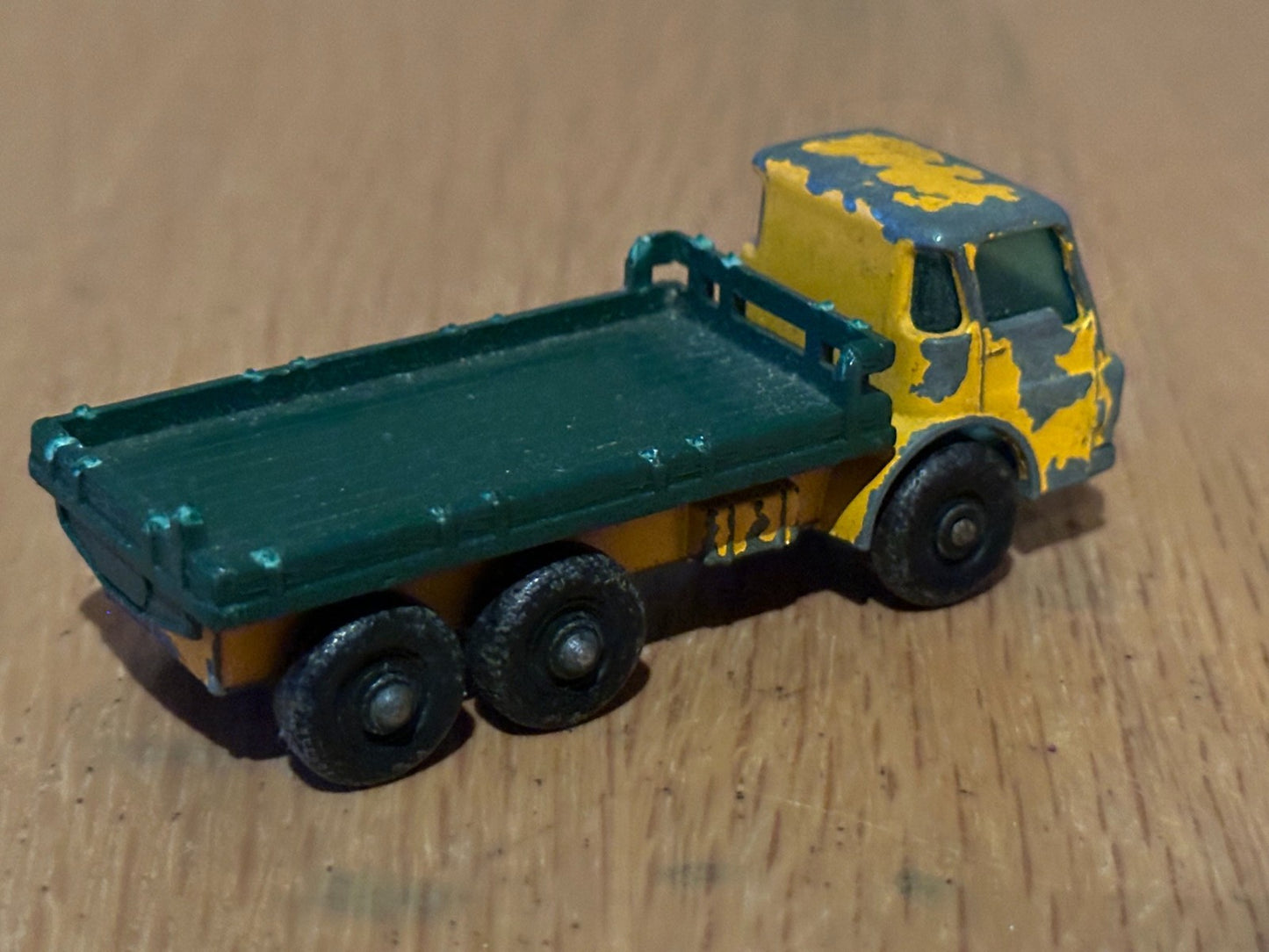1978 Lesney Matchbox Dodge Staketruck (Missing Container) No. 4 . No Box.