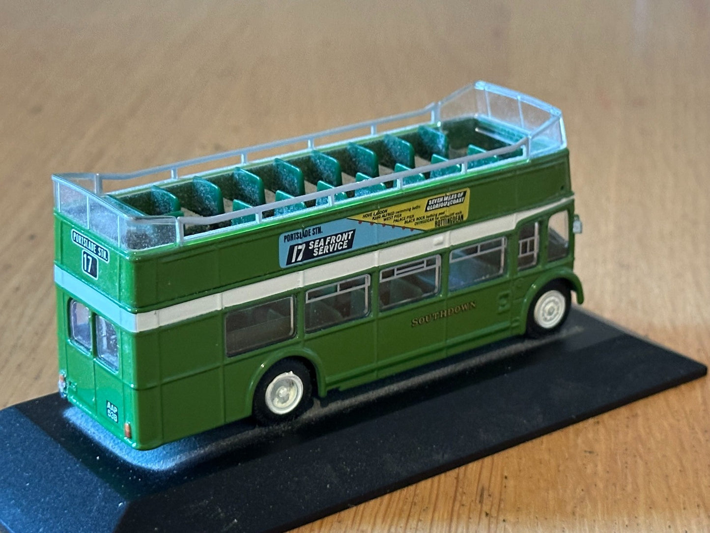 Atlas Great British Buses 1:76 Southdown Bristol Lodekka. No Box.