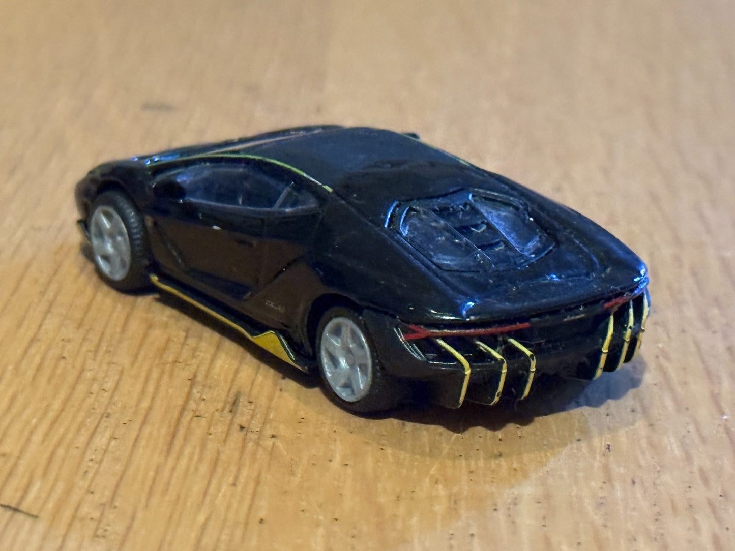 Bburago 1:43 Diecast Lamborghini Centenario