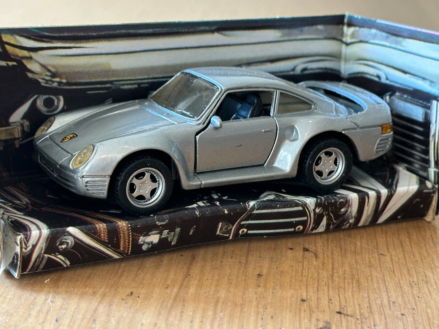 Classic Sports Car Collection - Diecast Porsche 959