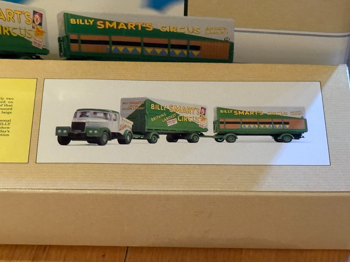 Corgi Classics 30401 - 1:50 97897 Scammell Highwayman - Billy Smarts Circus