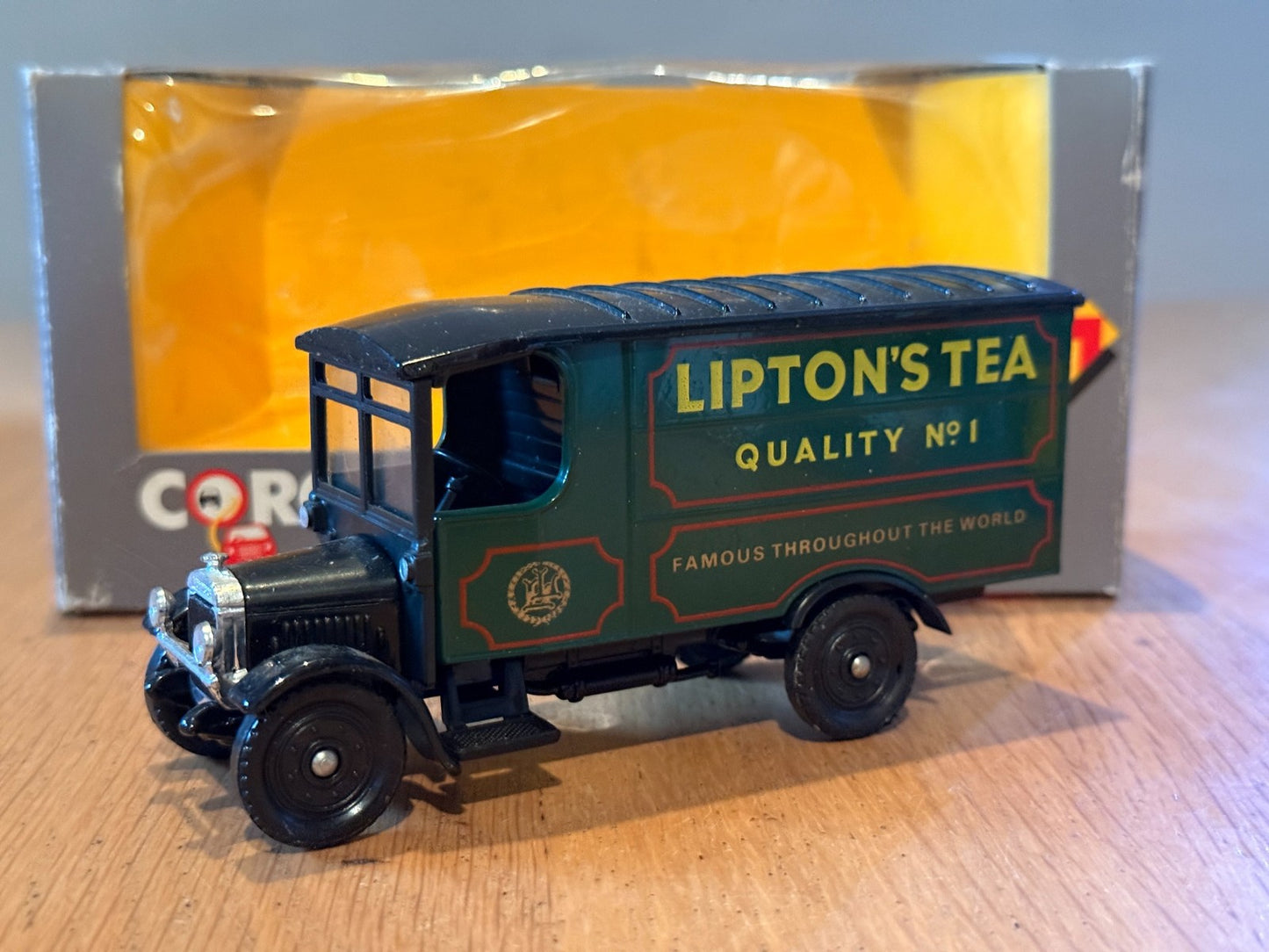 Corgi Classics 97100: 1:50 1929 Thornycroft - Lipton's Tea