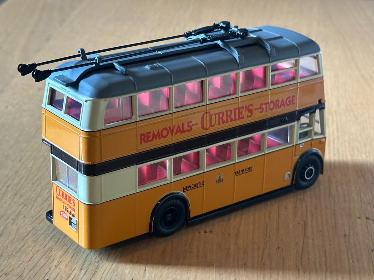 Corgi Classics 97870 1:76 Karrier W4 Trolleybus Newcastle-Upon-Tyne Corporation