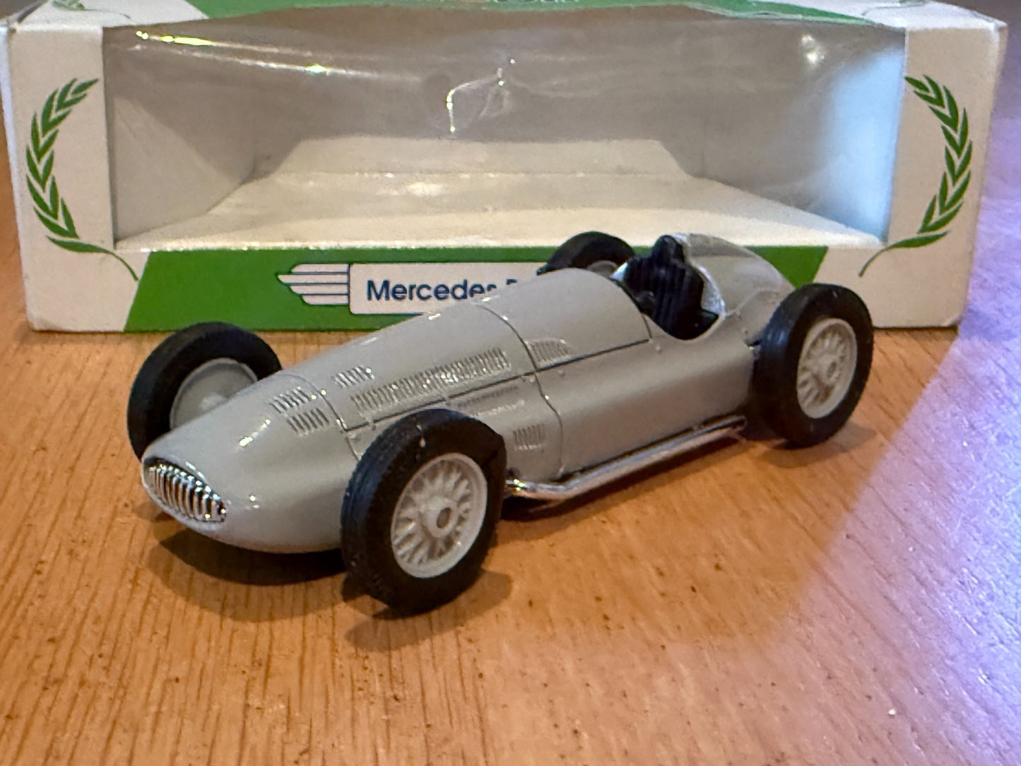 Corgi Diecast - Mobil Collection - Mercedes Benz W154
