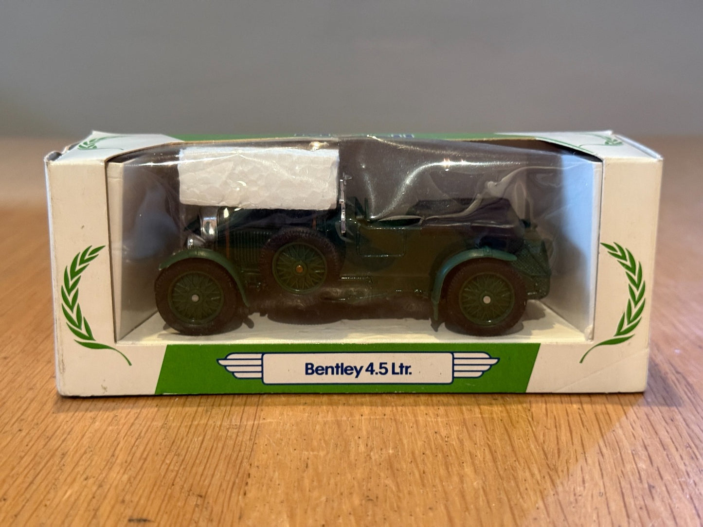 Corgi Diecast - Mobil Collection - Bugatti 4.5Ltr