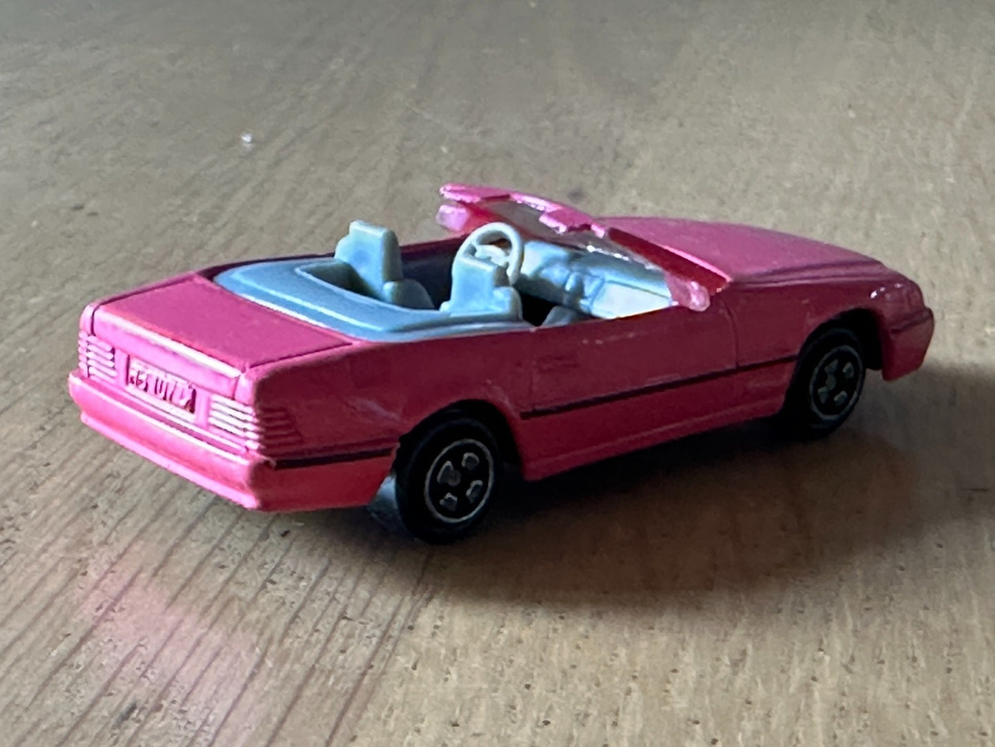 Corgi Diecast Mercedes-Benz 500SL