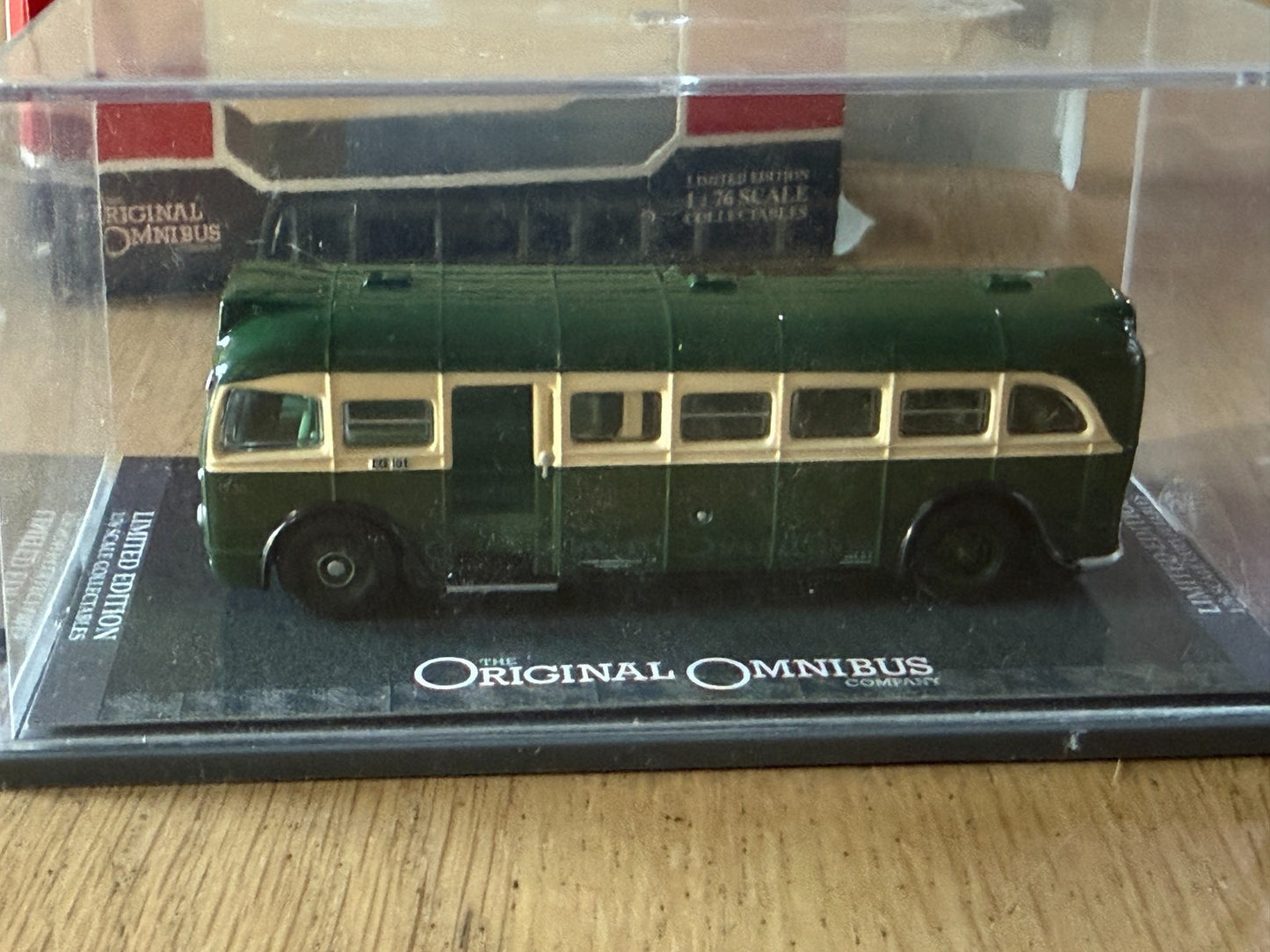Corgi Original Omnibus 1:76 OM41009 - AEC Q Single Deck Bus - London Transport