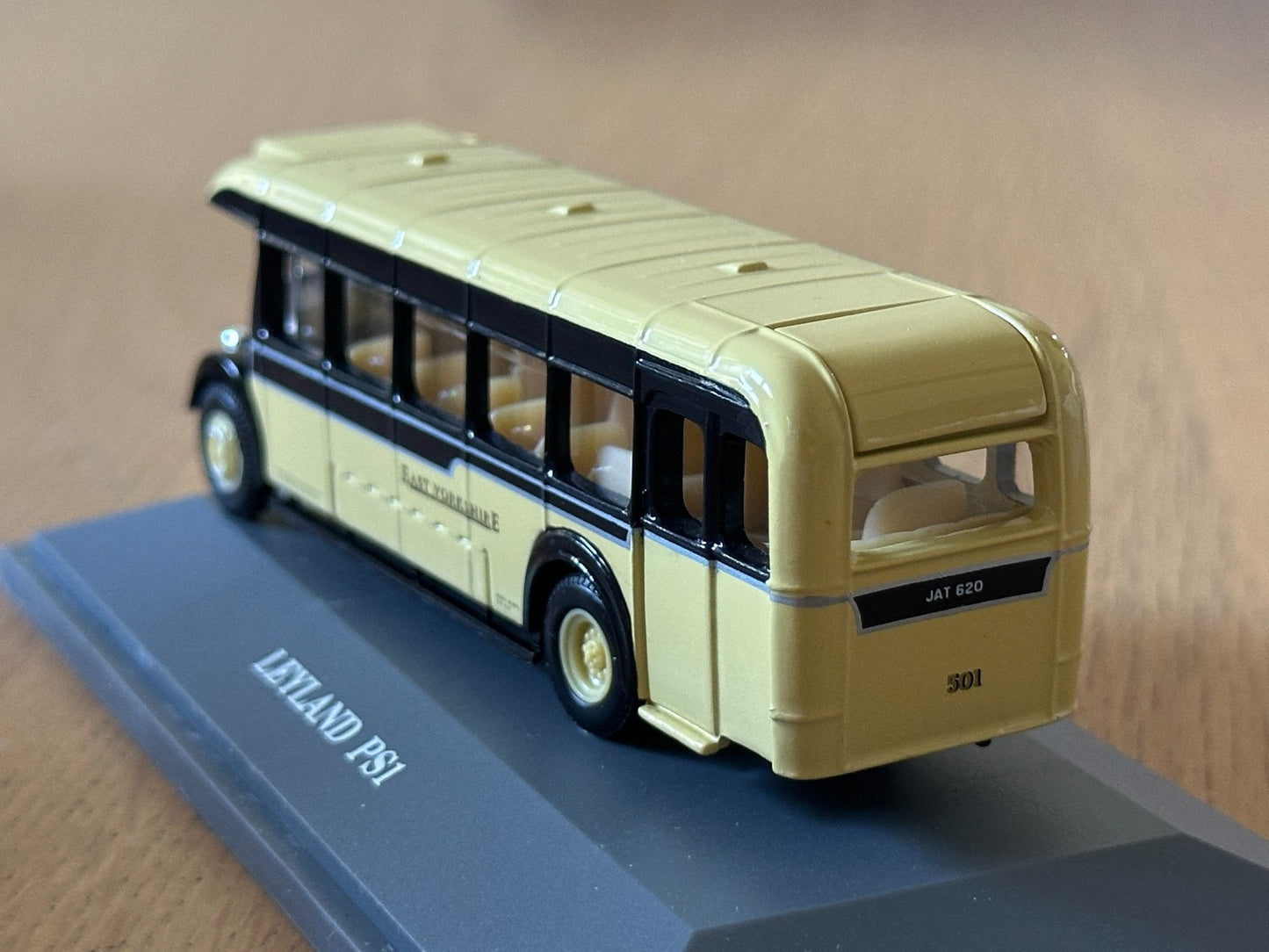 Corgi Original Omnibus 97836 - Leyland PS1 - East Yorkshire Motor Services