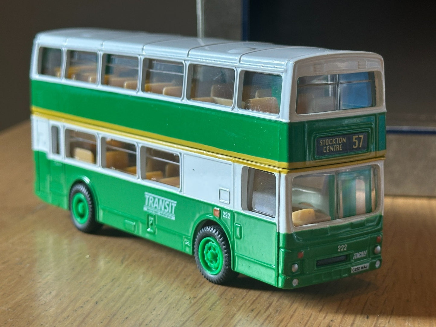 Corgi Sunbeam 97802 - 1:76 97802 MCW Metrobus 'Cleveland Transit' - Route 222