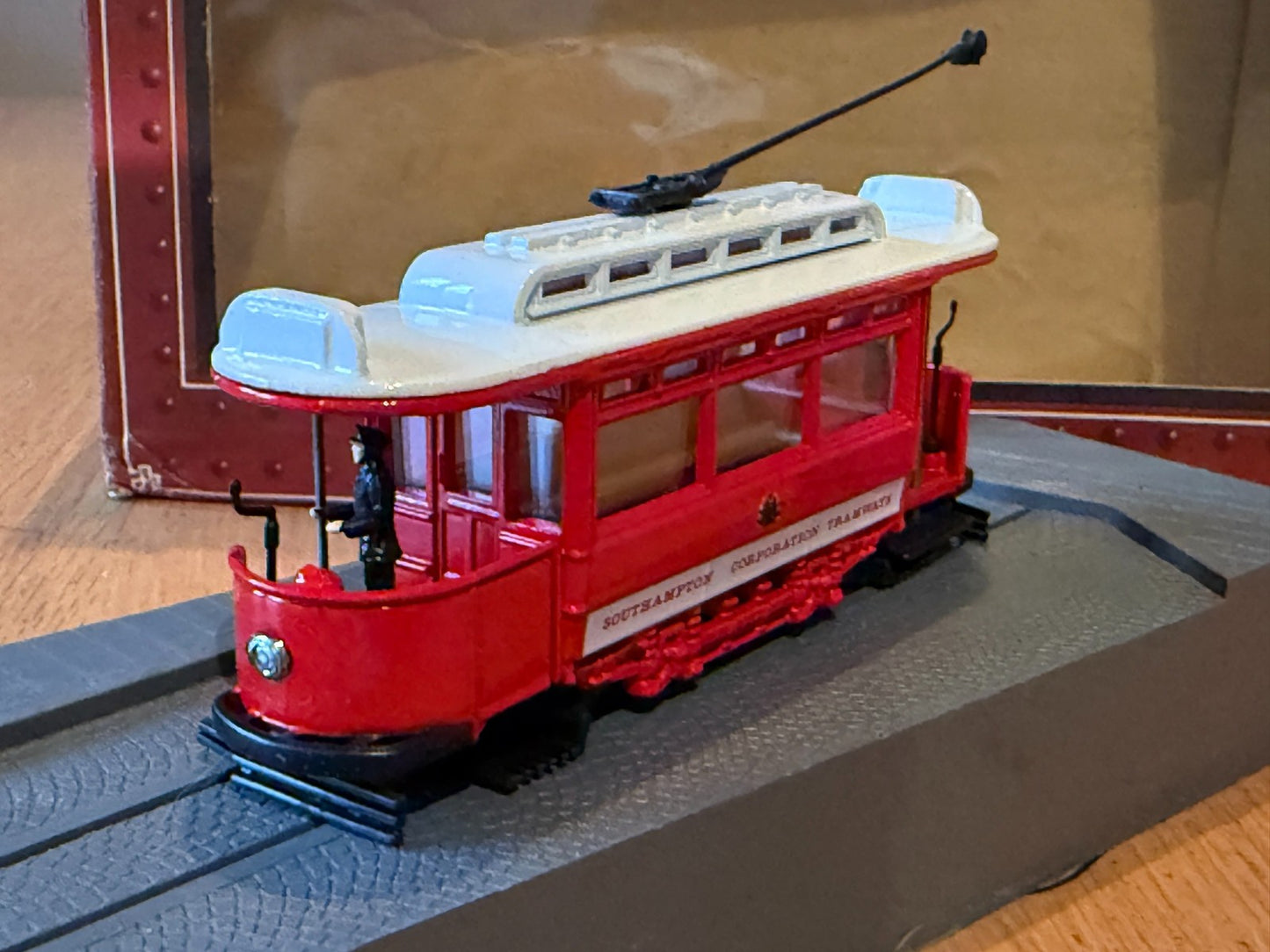 Corgi Tramlines OO Gauge 1:76 C990/1 Southampton Corporation Tramways