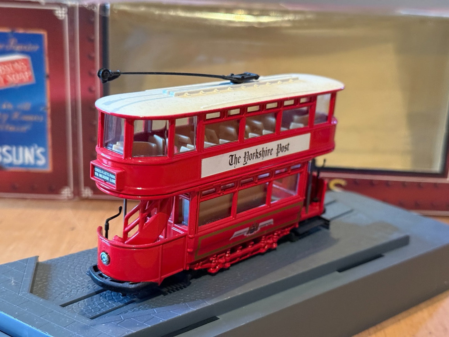 Corgi Tramlines OO Gauge 1:76 C992/1 Leeds City Transport